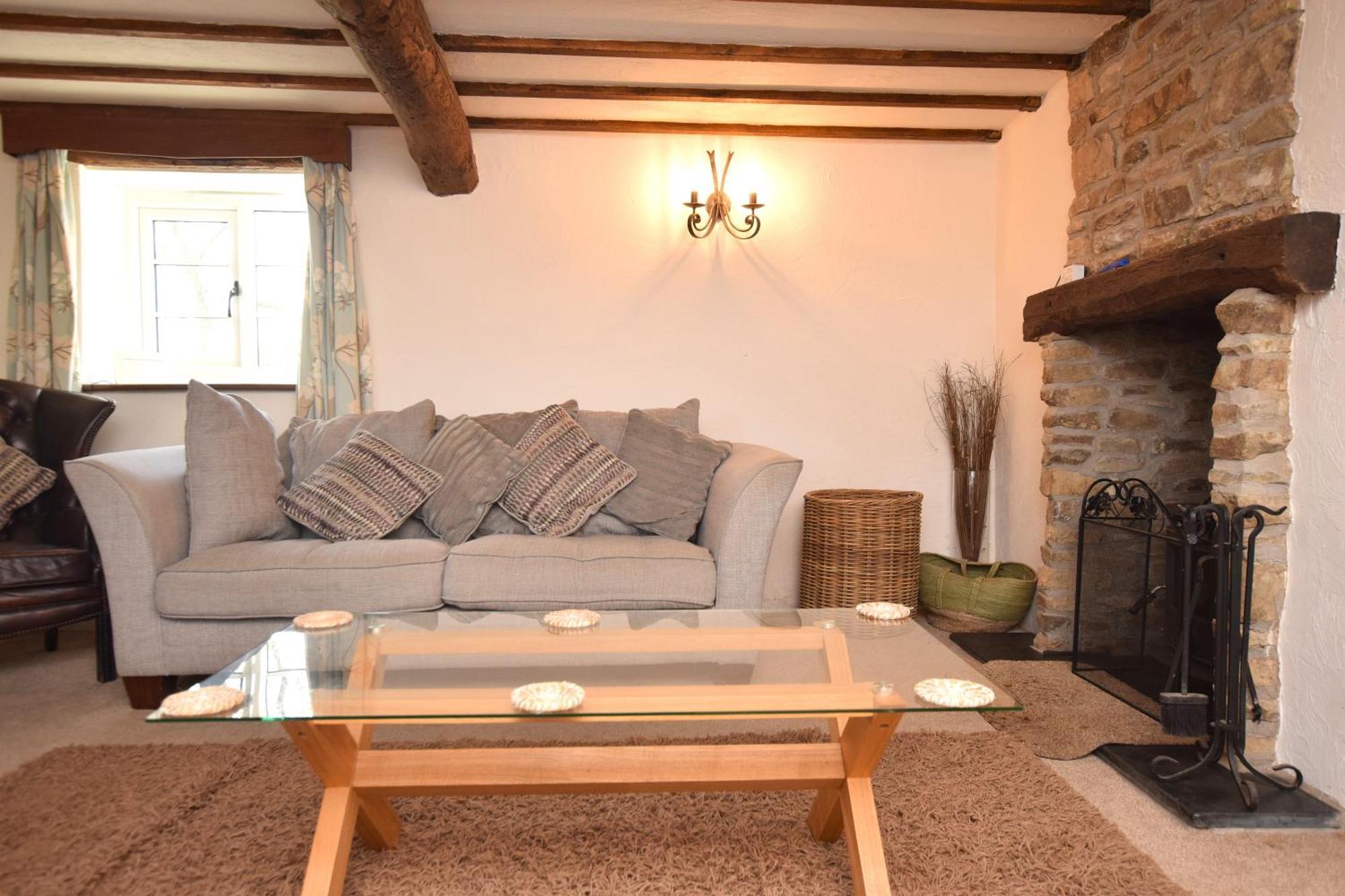 Award Winning Lower Whitsleigh Farm Cottage Roborough Exterior photo